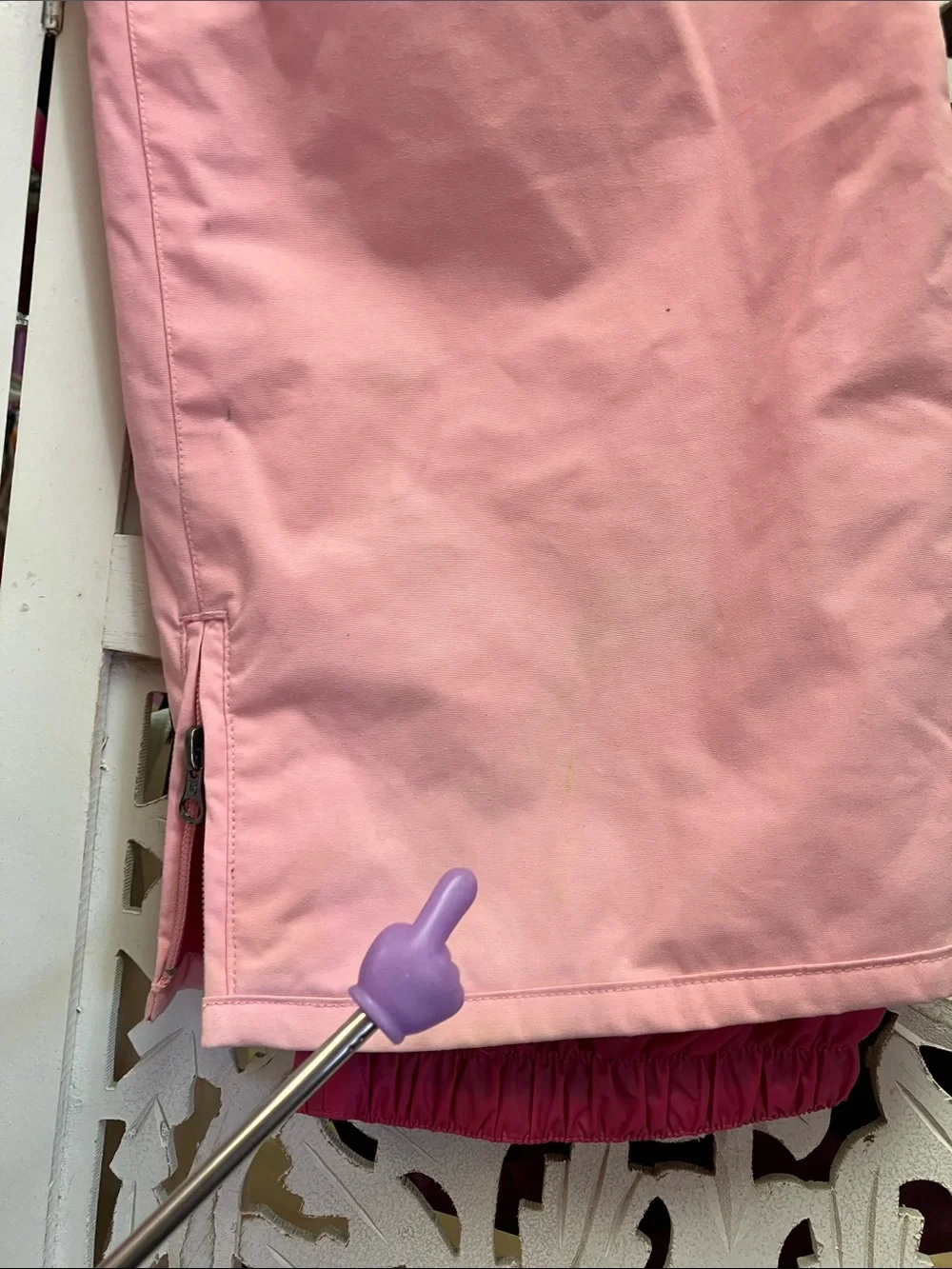Kids Burton pink snowboard pants size L.